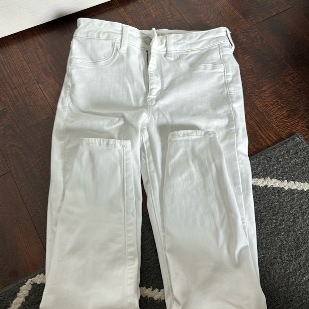White American Eagle Jeans